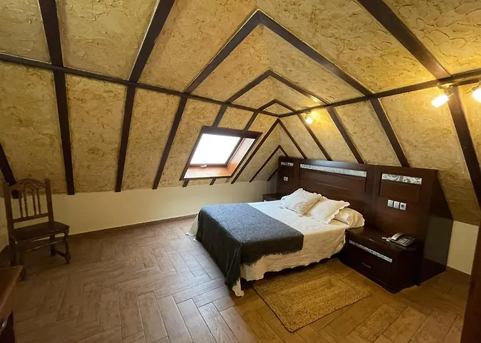 卡萨贝勒特里酒店